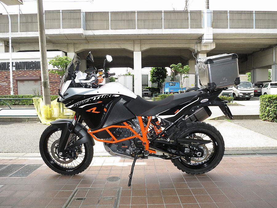 KTM 1190 ADVENTURE R のYOYO林道仕様"RS-1"ができました!