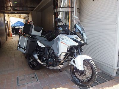 1290s_adv_800.JPG