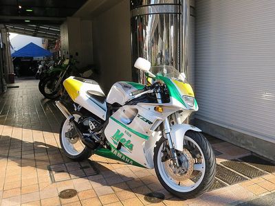 tzr250r.JPG