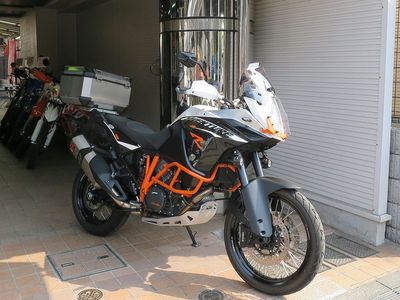 1190adv-r2.jpg