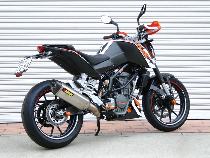 ktm200_cus1_12.jpg