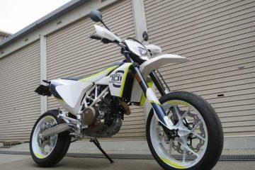 Husqvarna 701 SUPER MOTO Racing