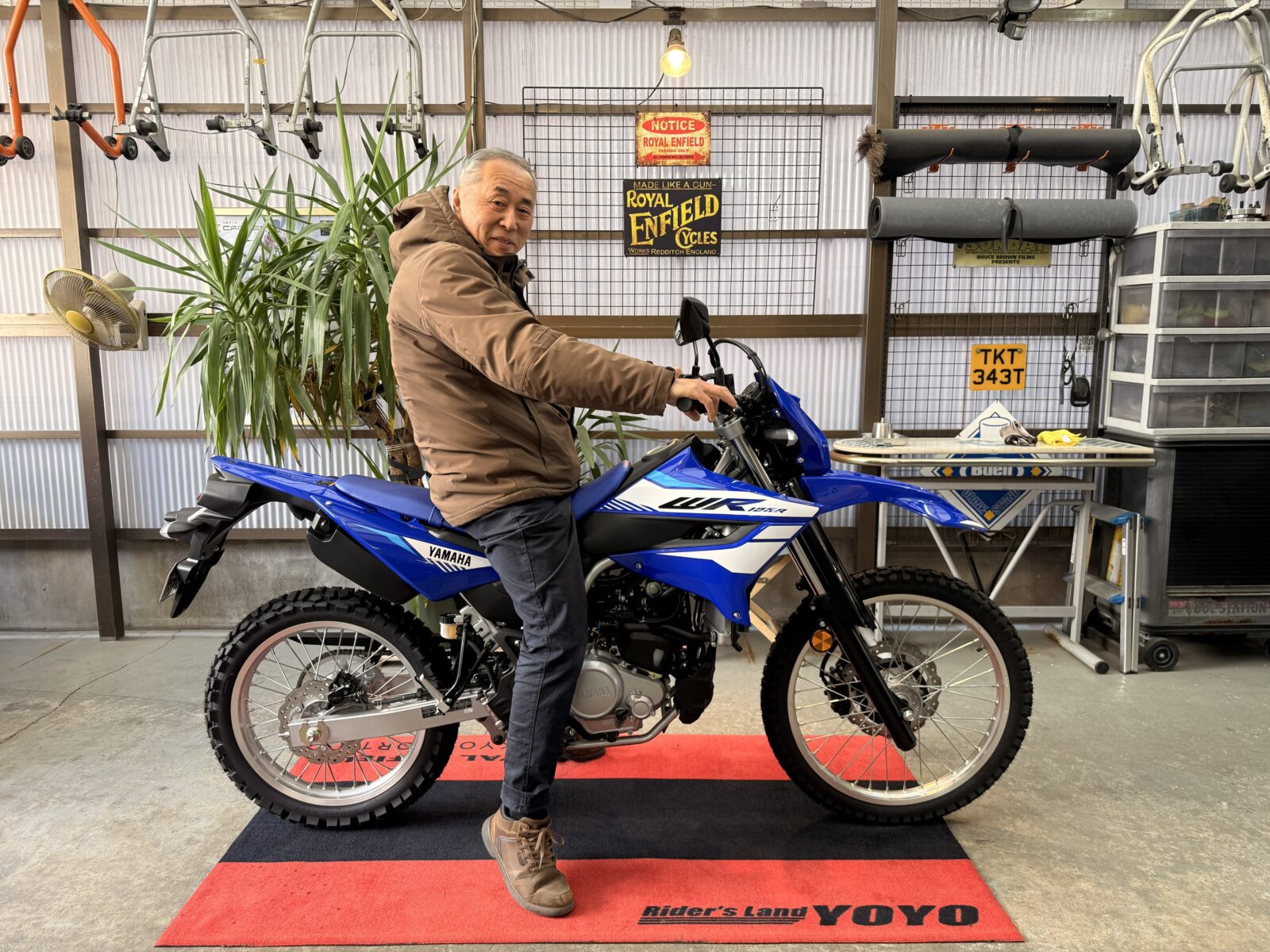 Thumbnail of post image 037